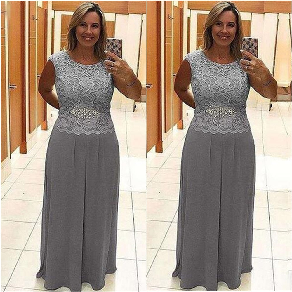 Guest Dressed-Gray Mother of the Bride/Groom Dress - Sleeveless and Floor-Length
